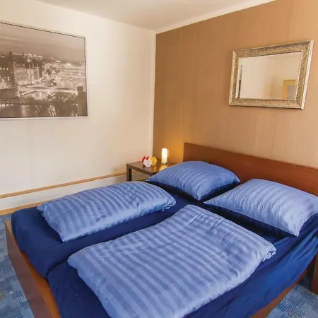 Apartment Four Bedroom In *